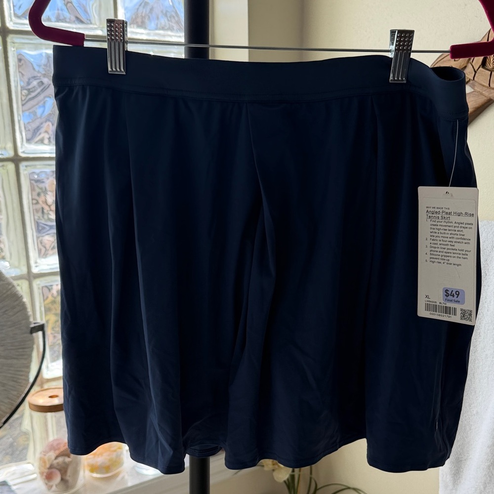 Lululemon Athletica Dark Blue Athletic tennis skort
